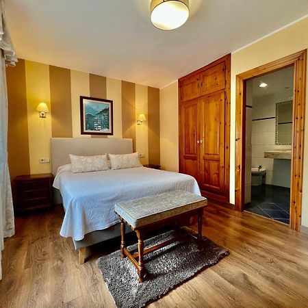 Hotel La Rivera アレナス・デ・カブラレス エクステリア 写真
