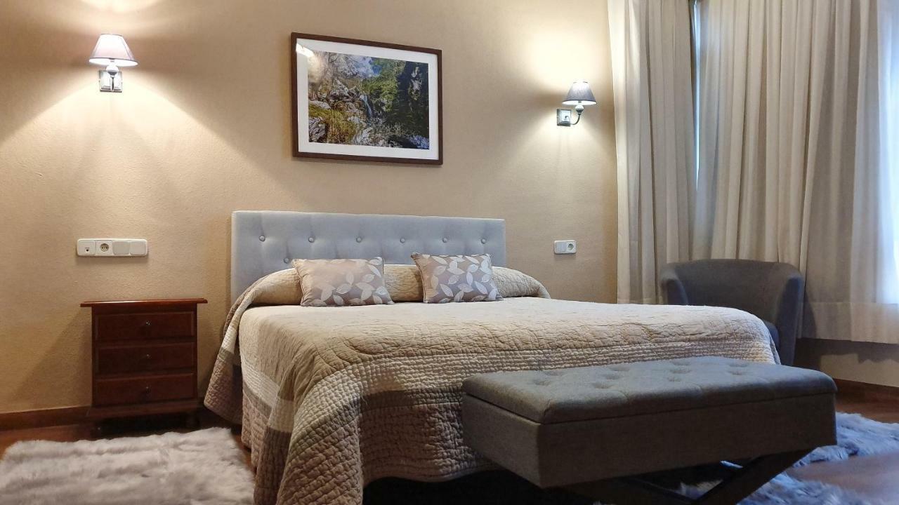 Hotel La Rivera アレナス・デ・カブラレス エクステリア 写真